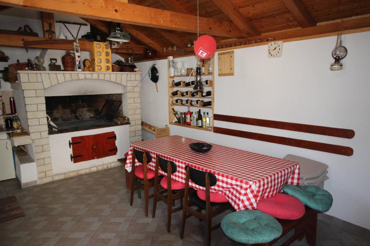 Small Apartment For A Great Holiday 자다르 외부 사진